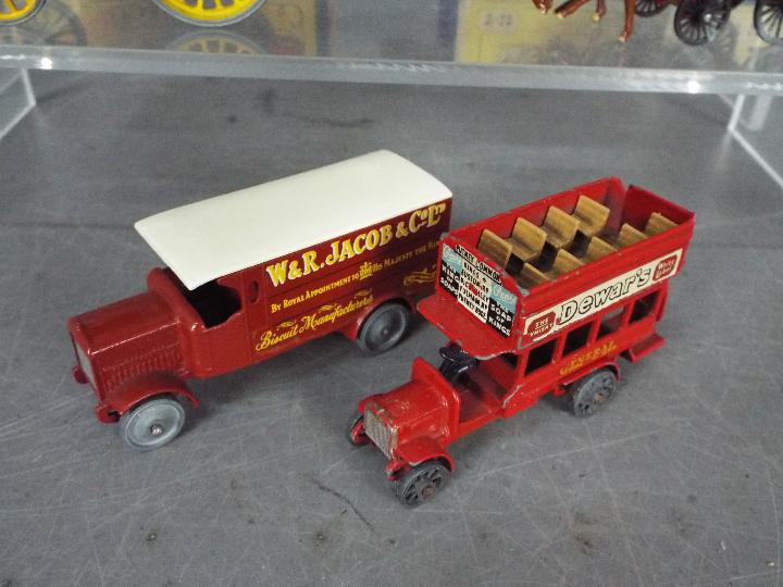 Matchbox Models of Yesteryear - A group of eight predominately unboxed diecast vintage Matchbox - Image 3 of 3