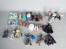 Star Wars - Hasbro - Kenner - A collection of 17 x figures and 36 x 1977 blue band trading cards.