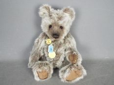 Charlie Bears - Dayon was designed by Isabelle Lee for the 2013 Secret collection. #CB131317.