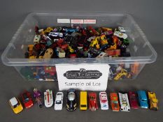 Matchbox - Realtoy - Welly - A lot of over 200 loose diecast vehicles including Matchbox Astra GTE,