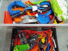 Hot Wheels - A large collection of Hot Wheels Track Builder track pieces with fixings and many