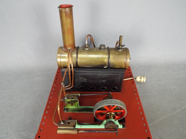Mamod - An unboxed and unmarked stationary steam engine (possibly by Mamod). - Image 3 of 3