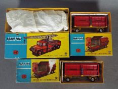 Corgi - Chipperfields - 3 x boxed Chipperfields Circus models including # 1121 Crane truck and 2 x