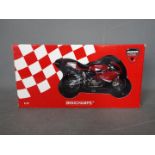 Minichamps - A 1:12 scale Ducati Desmosedici Moto GP - Prova 2002.