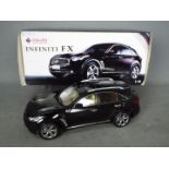 Paudi - A rare 1:18 scale Infiniti FX50 S SUV model with 4 x opening doors, bonnet, tailgate,