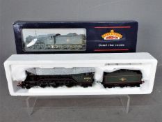 Bachmann Branch-Line - an OO gauge V2 locomotive and tender 2-6-2 'Green Arrow' op no 60800,