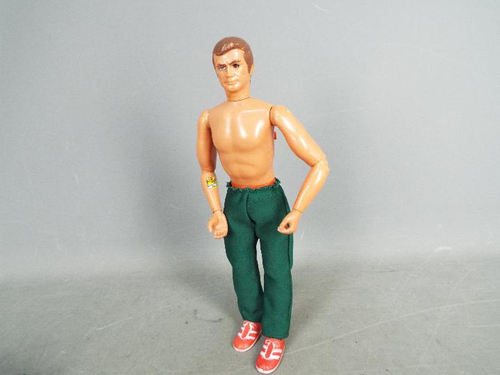 Kenner - General Mills - The Six Million Dollar Man action figure from 1975 with his original - Image 3 of 3