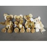 Charlie Bears - 4 x Bears by Alison Mills, Doc and 3 x Dickory's. #CB165117, #CB165116.