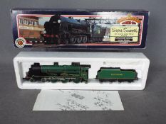 Bachmann Branch-Line - an OO gauge Maunsell Lord Nelson class locomotive and tender 4-6-0 'Sir