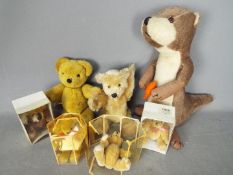 Merrythought, Big Softies - A family of five Merrrythought bears,