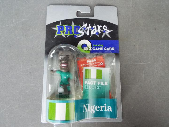 Corinthian - A collection of 40 Corinthian Pro Star Football Figures depicting Okocha of Nigeria. - Image 2 of 3