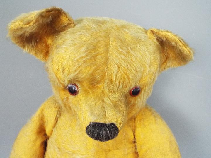 Unconfirmed Maker - A large vintage mohair teddy bear, similar to Chiltern Bears. - Image 2 of 6