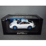 Autoart - NSCC - Limited edition Porsche 911 GT3 RS made for the National Scalextric Collectors