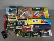 Dinky Toys, Lledo, Linka,