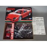 Tamiya - A boxed vintage 1988 Tamiya 1:24 scale #24007 'Sports Car Series #77' Ferrari F40 plastic