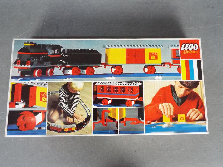 LEGO - A boxed vintage Lego #116 Starter Train Set with Motor. - Image 5 of 5