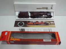 Hornby - A boxed Hornby 4-6-2 Coronation Class Steam Locomotive and Tender Op.No.