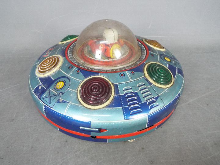 Masudaya (Modern Toys) - An unboxed vintage Japanese tinplate X-7 Space Explorer ship by Masudaya - Image 2 of 5