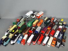 Corgi, Matchbox, EFE, Other - An unboxed collection of diecast vehicles in various scales.