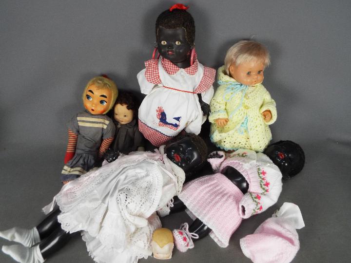 Pedigree, Palitoy, Famosa, Others - A collection of mainly vintage plastic dolls.
