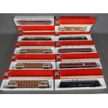 Jouef - 10 boxed HO gauge passenger coaches by Jouef.