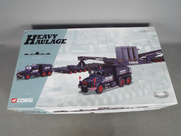 Corgi - A limited edition Pickfords Heavy Haulage set # 18005 with 2 x Scammell Contractors a - Image 3 of 3