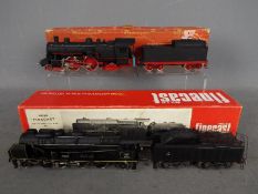 Rivarossi - Two boxed Rivarossi HO gauge steam locomotives and tenders.