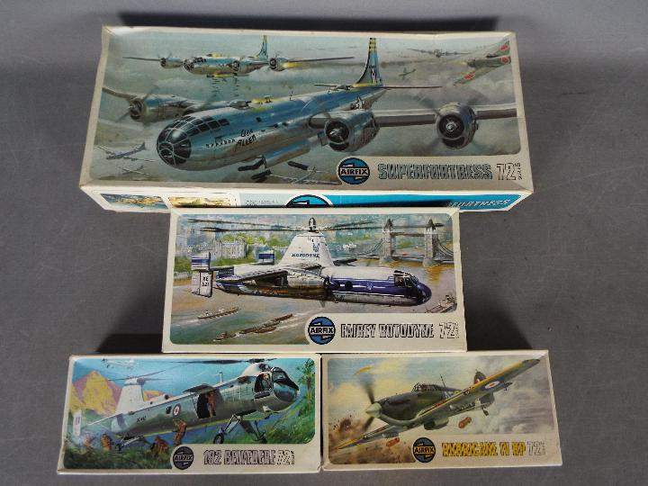 Airfix,- Four boxed vintage Airfix 1:72 scale plastic model kits.