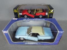 Anson - Two boxed diecast 1:18 scale model cars by Anson.