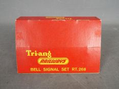 Tri-ang Rovex - A boxed Bell Signal Set # RT.268.