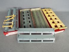 Hornby Dublo - 2 x boxed engine shed extension kits # 5005, # 5006.