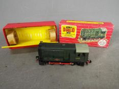 Hornby - A boxed 00 gauge 0-6-0 Diesel-Electric shunting loco # 2231 operating number D3302 in