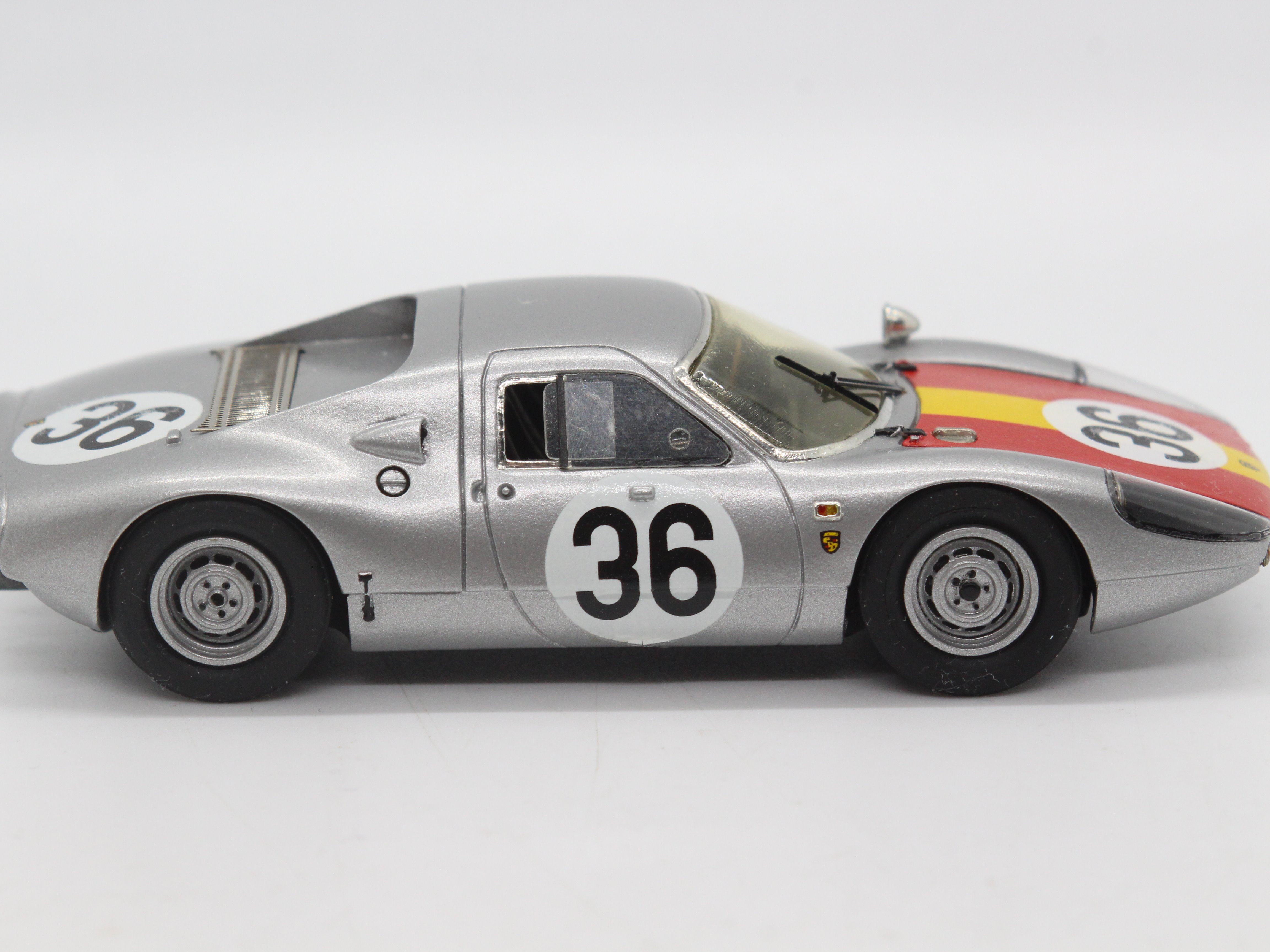 Starter Models - MPH Models - # 797 - A boxed 1:43 scale resin model Porsche 904 GTS as driven at - Image 6 of 13