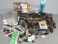 Peco - Hornby Dublo - A large quantity of mostly used 00 gauge track sections and a couple of items