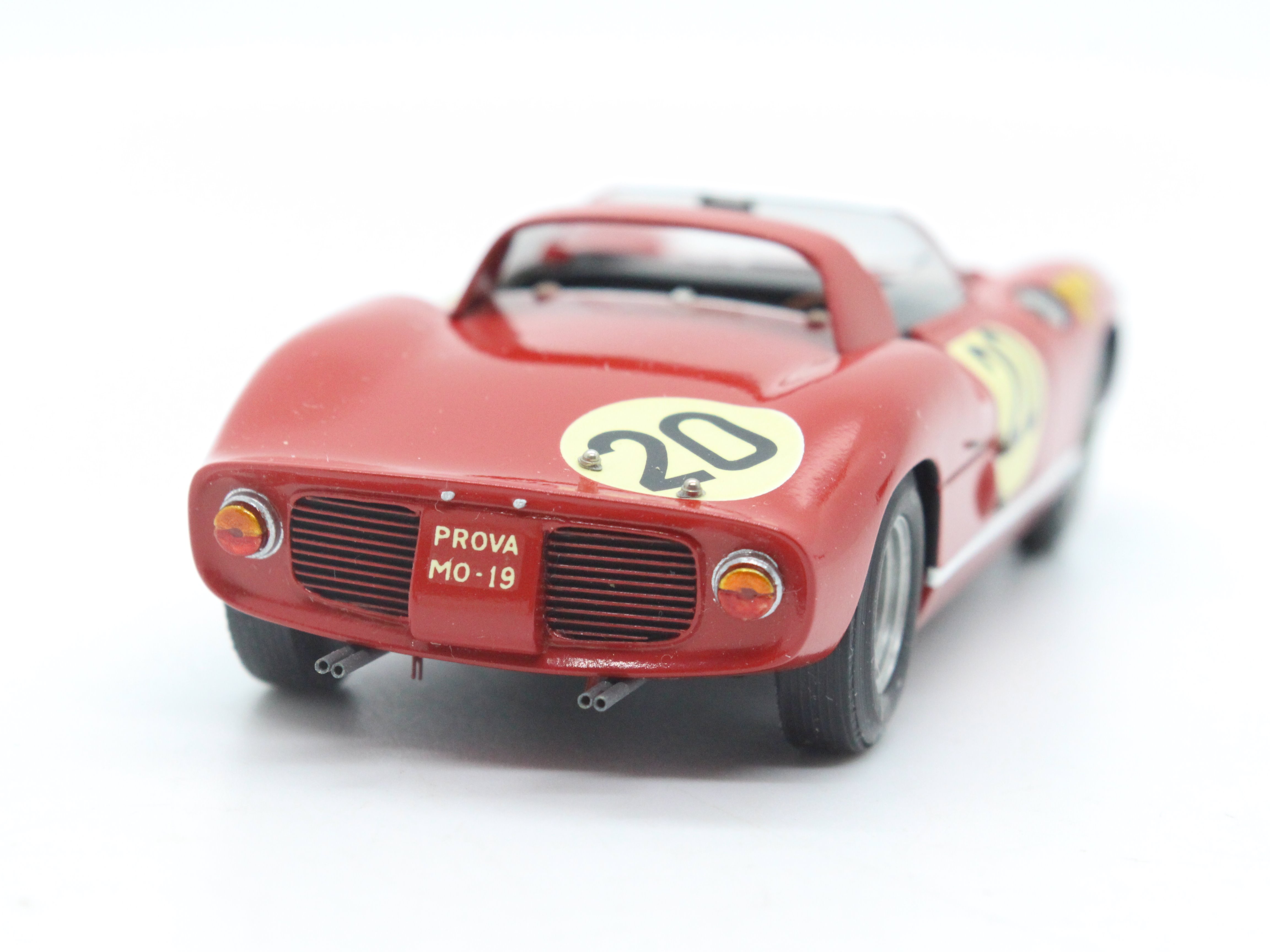 Starter Models - MPH Models - # 1054 - A boxed 1:43 scale resin model of the 1964 Le Mans winning - Image 7 of 10