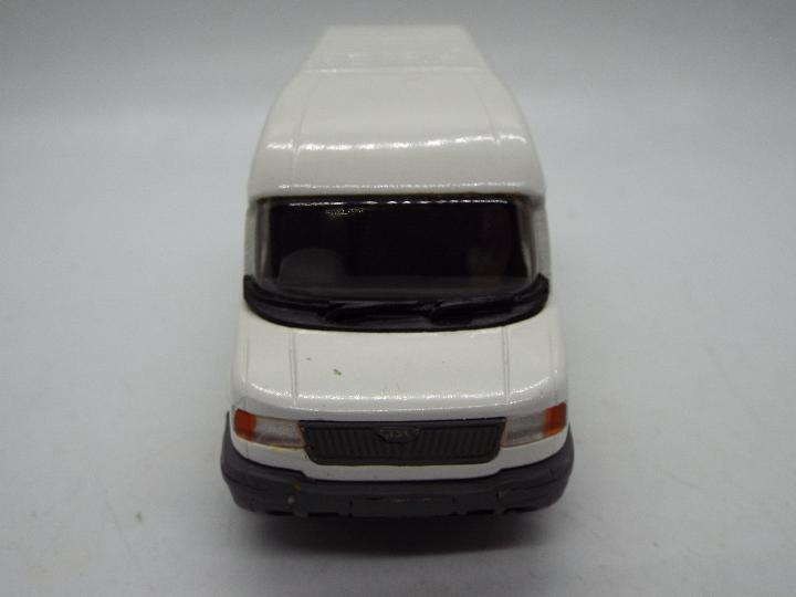 SMTS - An unboxed LDV Convoy van in white metal by SMTS. - Image 3 of 6