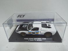 Fly Slotwings - Slot Car in 1:32 scale. # A2014 Ford GT40 Daytona 1966.