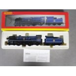 Hornby - A boxed Hornby 'Super Detail' OO gauge R2171 4-6-2 Merchant Navy Class steam locomotive