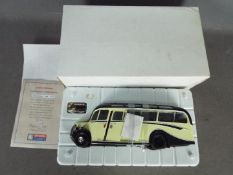 Original Classics - A boxed limited edition Bedford Duple OB coach in 1:24 scale in Royal Blue