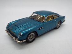 Provence Moulage - MPH Models - # 380 - A boxed 1:43 scale resin Aston Martin DB5 Coupe from 1964.