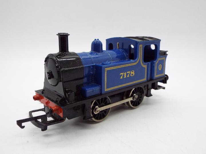 Hornby - Aurora - Two boxed sets consisting of one Hornby rural rambler set containing the loco - Image 9 of 11