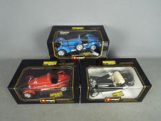 Bburago - A group of 3 x boxed cars in 1:18 scale, # 3020 Mercedes Benz 500K Roadster,