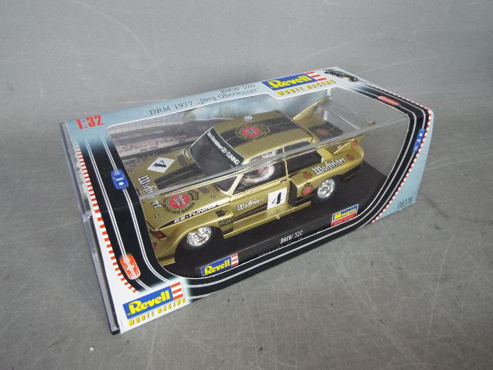 Revell - Slot Car in 1:32 scale. # 08378 BMW 320 DRM 1977 Jorg Obermoser. - Image 2 of 2