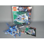 Lego - A boxed Gungan Sub with Queen Amidala, Qui-Gon Jinn and Jar Jar Binks figures. #9499.