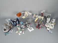 Hasbro - A collection of 8 x unboxed Cro