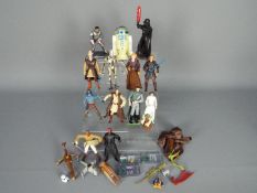 Hasbro - A collection of 14 x figures in