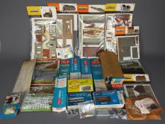 Peco, Airfix, Merit, Others - A mixed collection of OO gauge model railway track,
