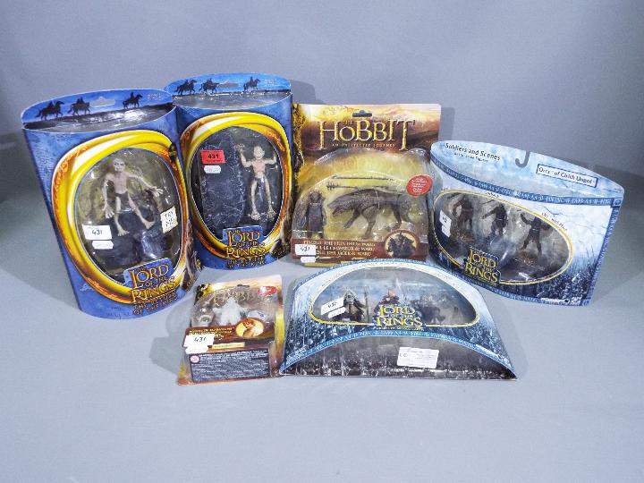 Vivid Imaginations - Play Along - 6 x boxed figures from The Hobbit and The Lord Of The Rings