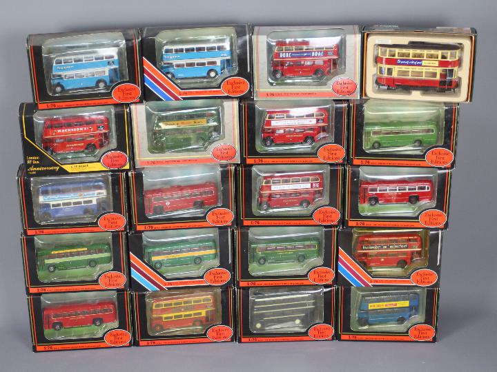 EFE, Corgi - A fleet of 20 boxed diecast model vehicles predominately EFE 1:76 scale buses.