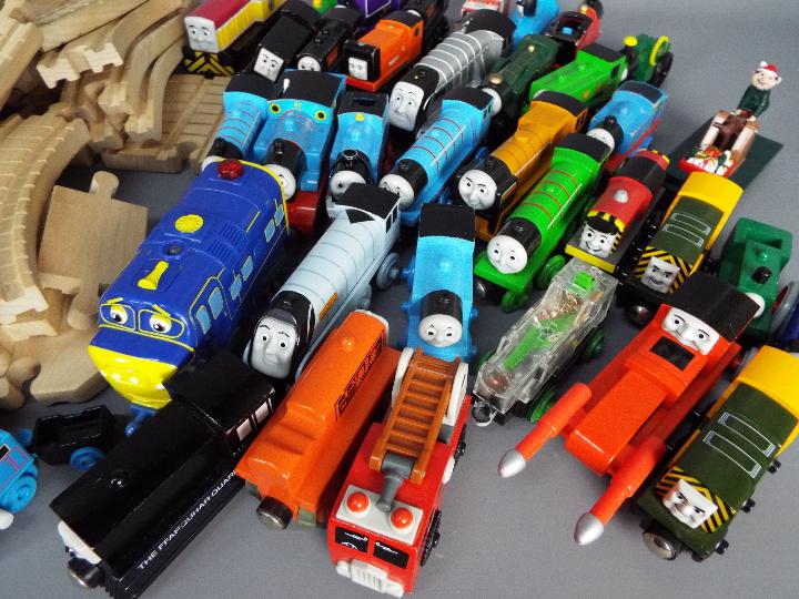 Thamas the Tank - Over 30 unboxed Thomas the Tank Engine and Friends, - Image 2 of 3